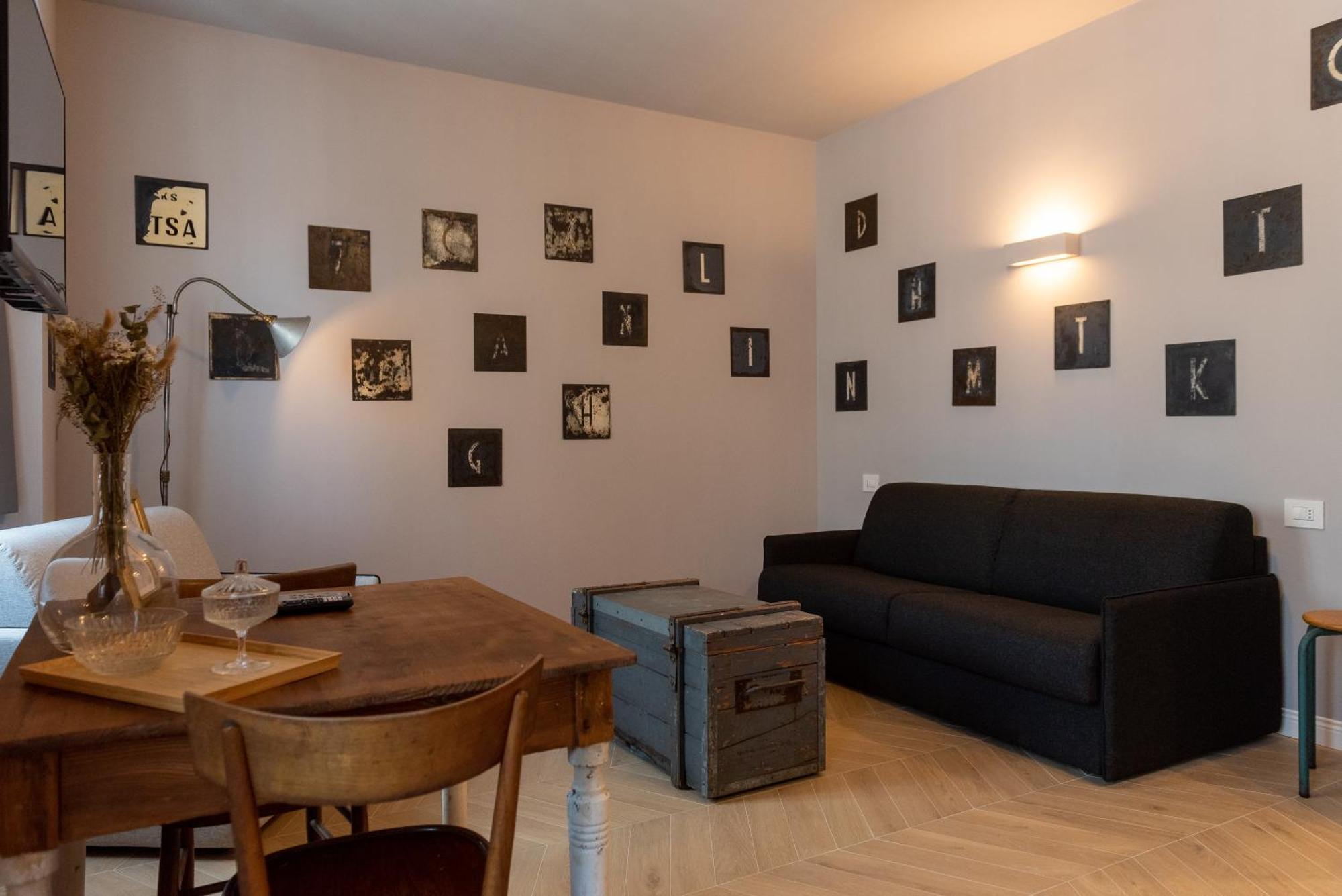 Regina Boutique Suites トリエステ エクステリア 写真