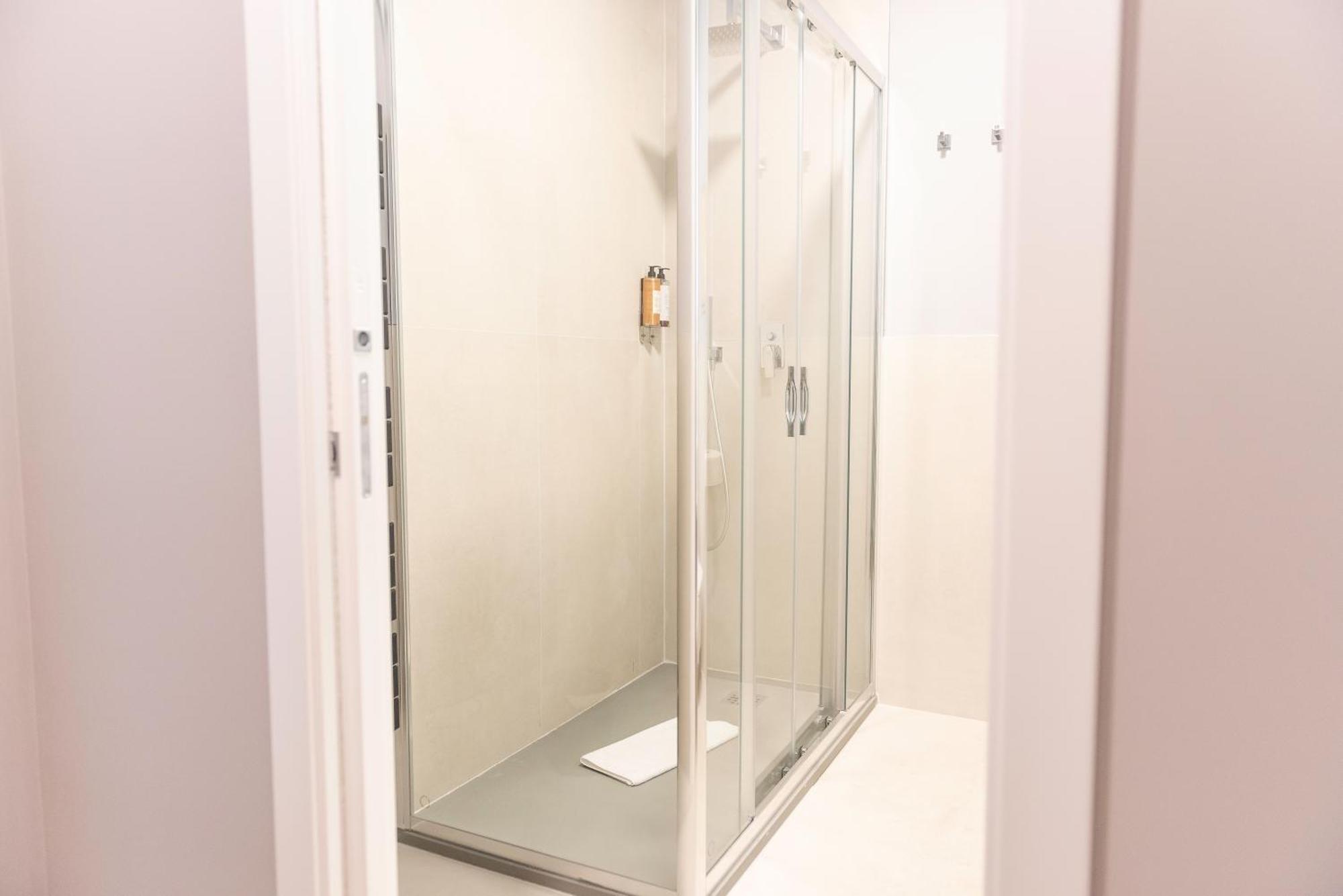 Regina Boutique Suites トリエステ エクステリア 写真
